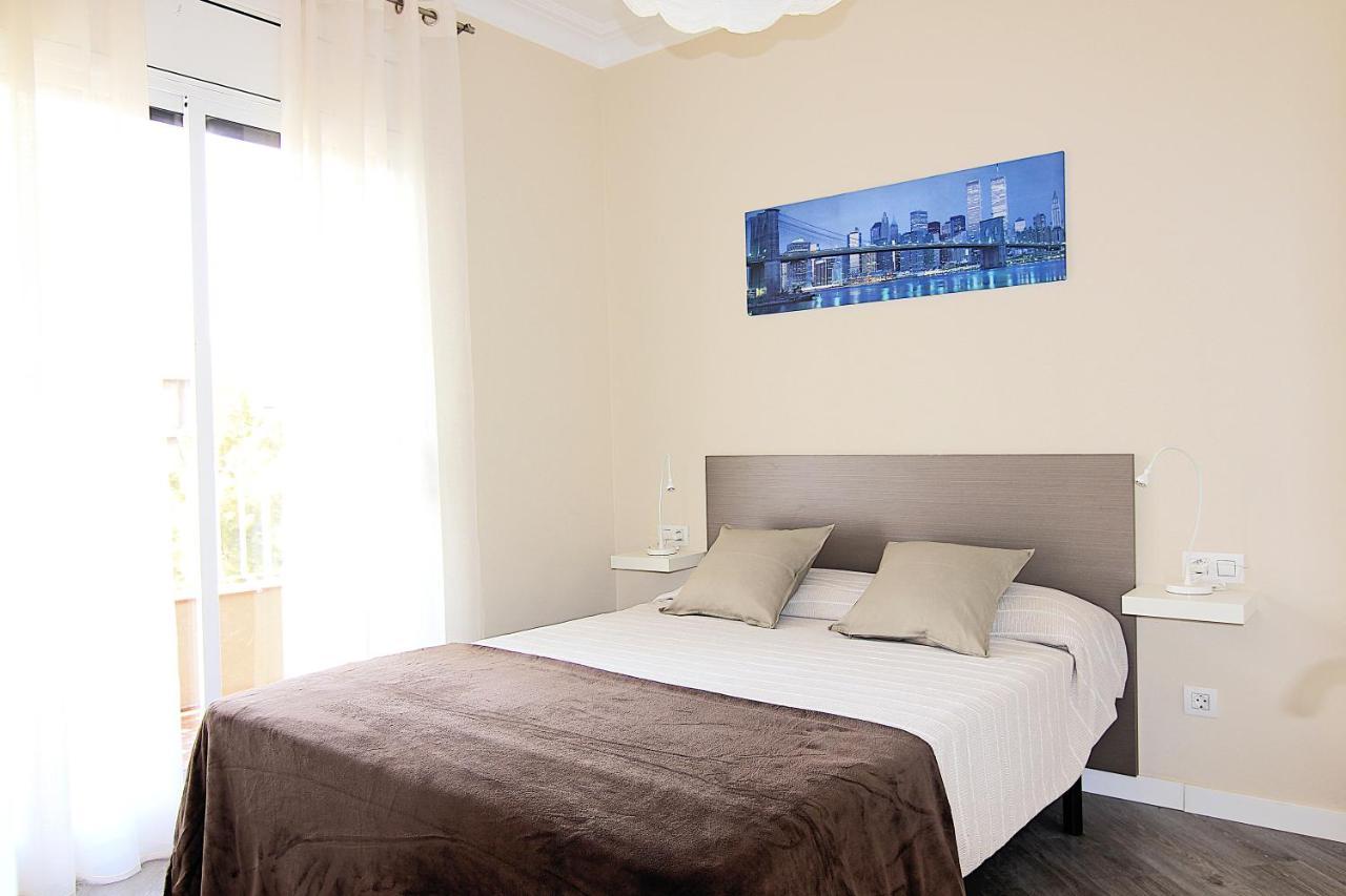 Felip - Spacious And Quiet Apartments Barcelona Exterior photo