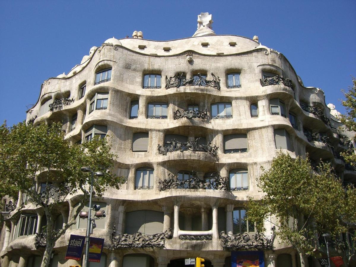 Felip - Spacious And Quiet Apartments Barcelona Exterior photo